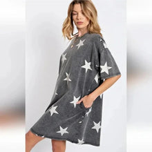 Load image into Gallery viewer, STARS TEE
