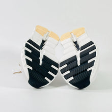 Load image into Gallery viewer, WOMEN'S CLOUD 6 PUSH
