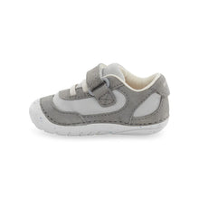 Load image into Gallery viewer, LITTLE KIDS SPROUT SNEAKER
