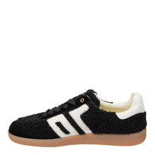 Load image into Gallery viewer, TEDDY IN BLACK WHITE SNEAKERS
