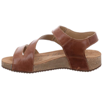 Load image into Gallery viewer, TONGA 25 SANDAL
