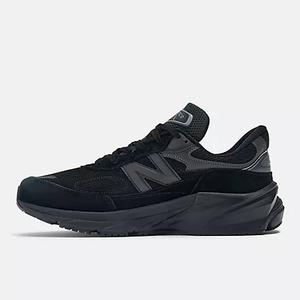 UNISEX 990 V6