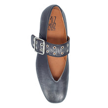 Load image into Gallery viewer, ZEPHYR
